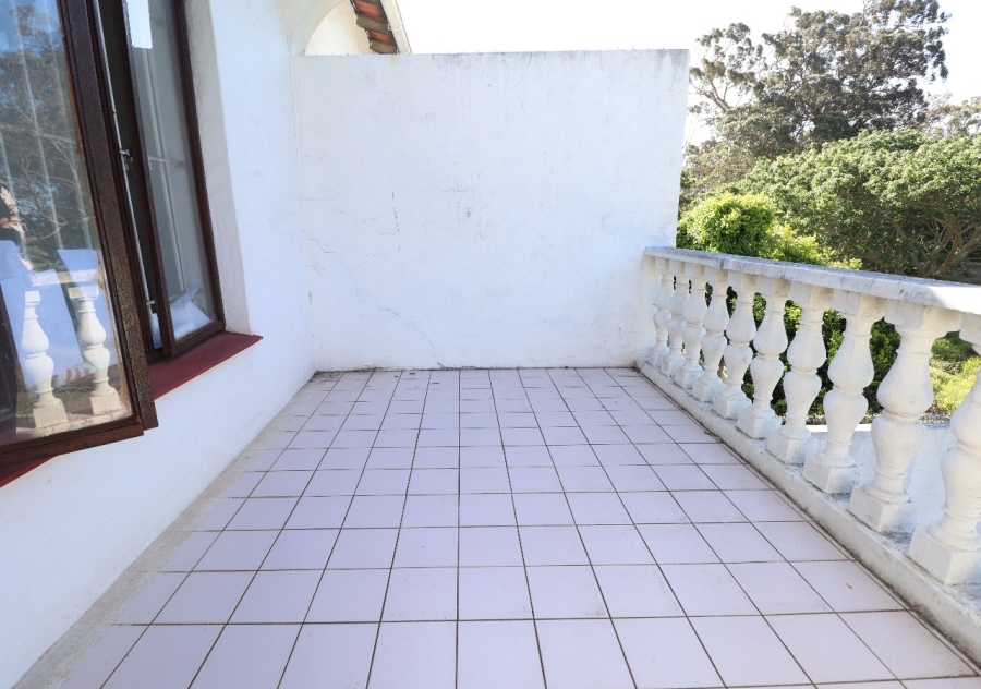 3 Bedroom Property for Sale in Greenshields Park Eastern Cape